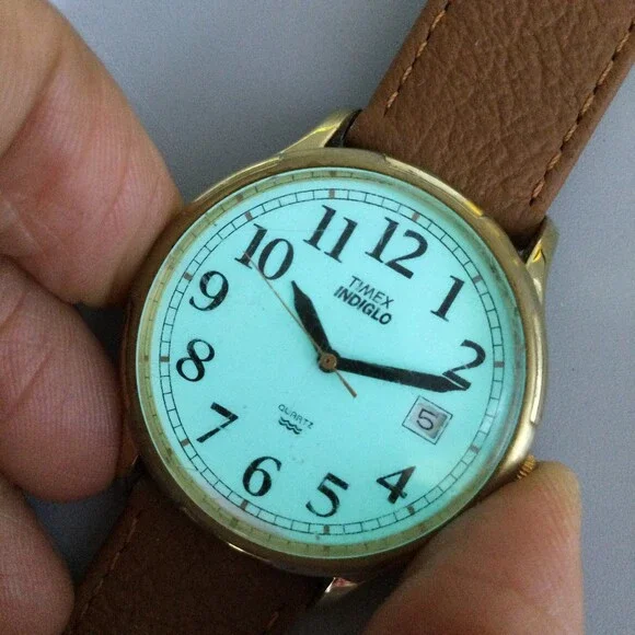Vtg Timex Indiglo Watch Men 35mm Gold Tone Date Leather Band New Battery - Picture 15 of 15